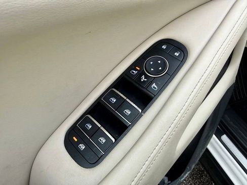 Certified 2023 INFINITI QX60 Luxe w/ Cargo Package image 11