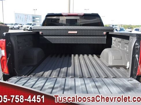 Used 2020 Chevrolet Silverado 1500 LT Trail Boss image 9