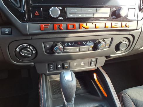 Used 2026 Nissan Frontier PRO-4X w/ Pro-4x Convenience Package AWD/4WD image 13