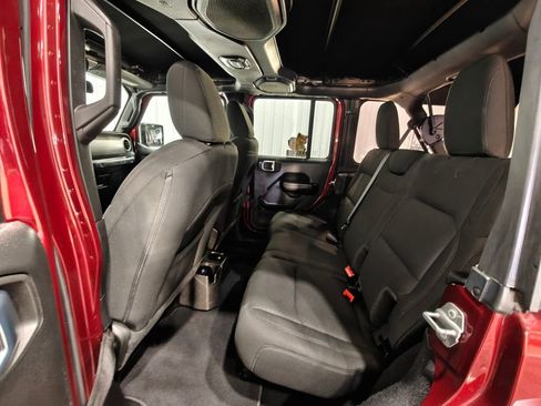 Used 2021 Jeep Wrangler Unlimited Sport image 24