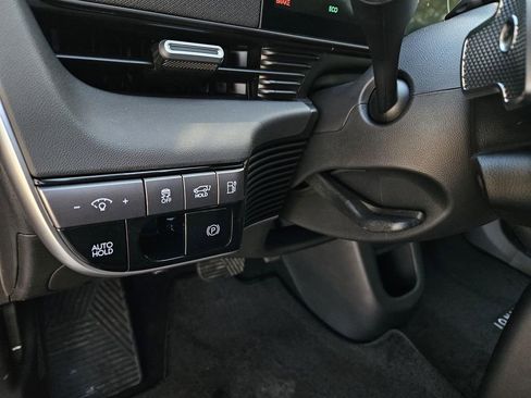 New 2026 Hyundai Ioniq 5 SEL image 21