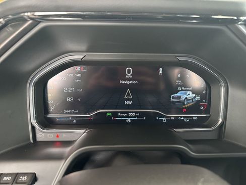 Used 2024 GMC Sierra 1500 AT4 w/ Technology Package image 31