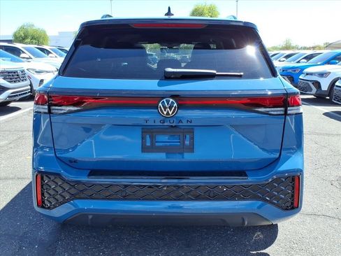 New 2026 Volkswagen Tiguan SE R-Line image 4