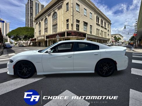 Used 2021 Dodge Charger R/T w/ Plus Group RWD image 3