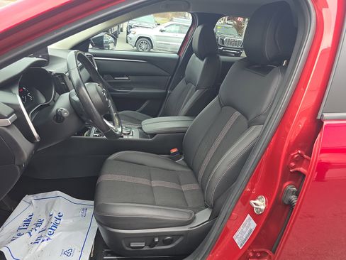 Used 2024 MAZDA CX-50 AWD 2.5 S w/ Cargo Package image 2