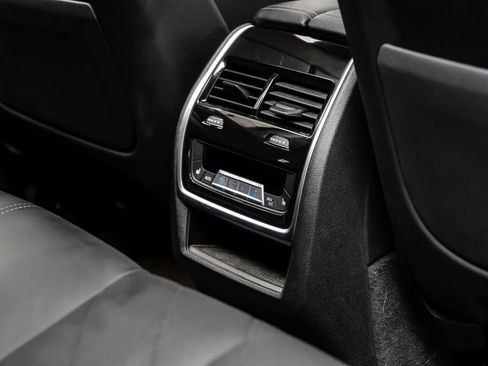 Used 2023 BMW X5 sDrive40i w/ Executive Package image 41