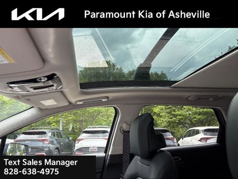 New 2025 Kia Sportage EX w/ EX Premium Package image 13