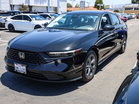 Certified 2024 Honda Accord EX image 18