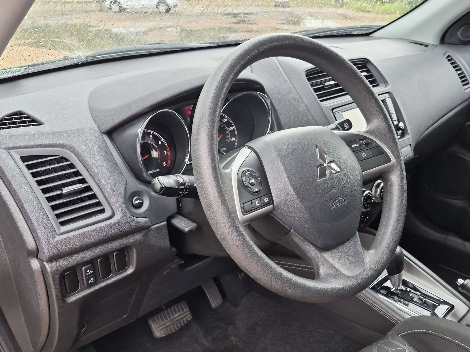 Used 2024 Mitsubishi Outlander Sport AWD image 11