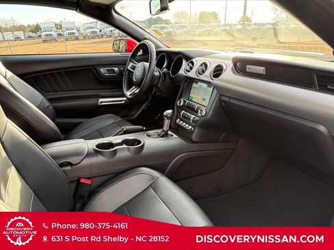 Used 2018 Ford Mustang Premium image 38