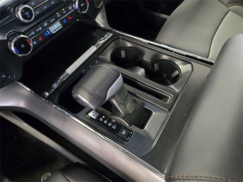 New 2025 Ford F150 Lariat w/ Equipment Group 501A Mid image 16