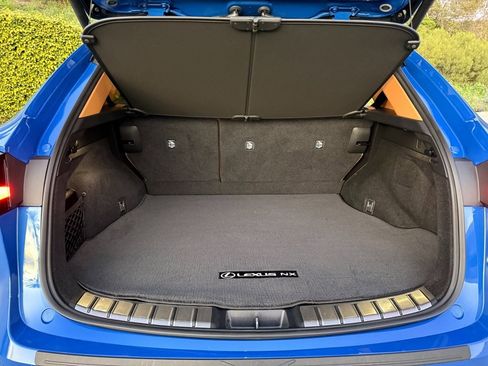 Used 2024 Lexus NX 450h+ AWD w/ Luxury Package image 12