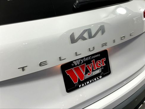Used 2024 Kia Telluride S w/ S Sunroof Package FWD image 24