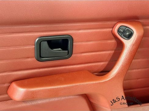 Used 1988 BMW M3 Coupe RWD image 21