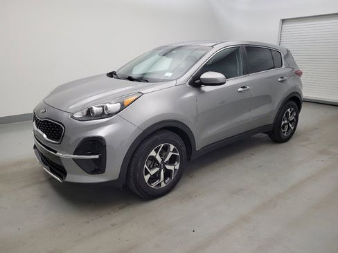 Used 2020 Kia Sportage LX FWD image 2