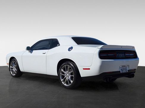 Used 2022 Dodge Challenger GT AWD/4WD image 6