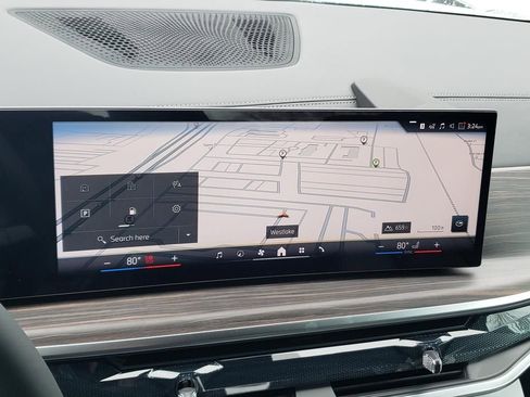 New 2026 BMW X5 xDrive50e w/ M Sport Package image 11