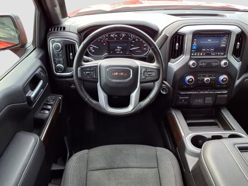 Used 2021 GMC Sierra 1500 Elevation w/ Preferred Package image 9