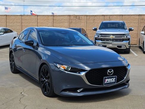 Used 2025 MAZDA MAZDA3 s AWD/4WD image 3