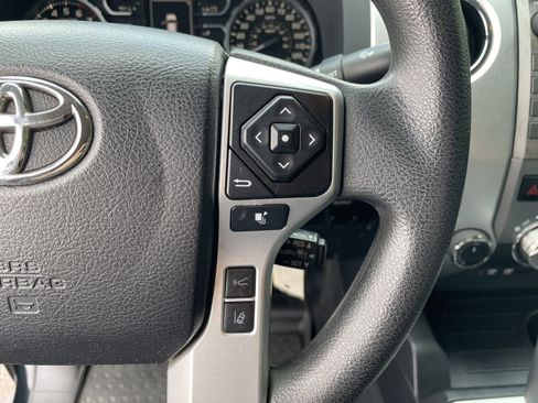 Used 2021 Toyota Tundra SR5 w/ SR5 Upgrade Package AWD/4WD image 16