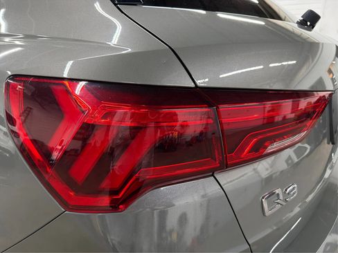Used 2020 Audi Q3 2.0T Premium w/ Convenience Package AWD/4WD image 44