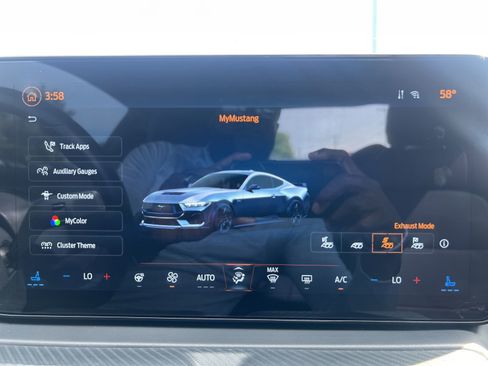 Used 2025 Ford Mustang GT Premium RWD image 45