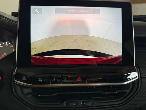 New 2026 Jeep Compass Latitude image 20