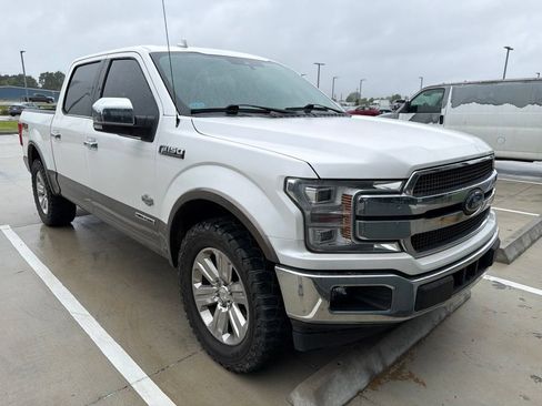 Used 2018 Ford F150 King Ranch w/ Equipment Group 601A Luxury AWD/4WD image 3