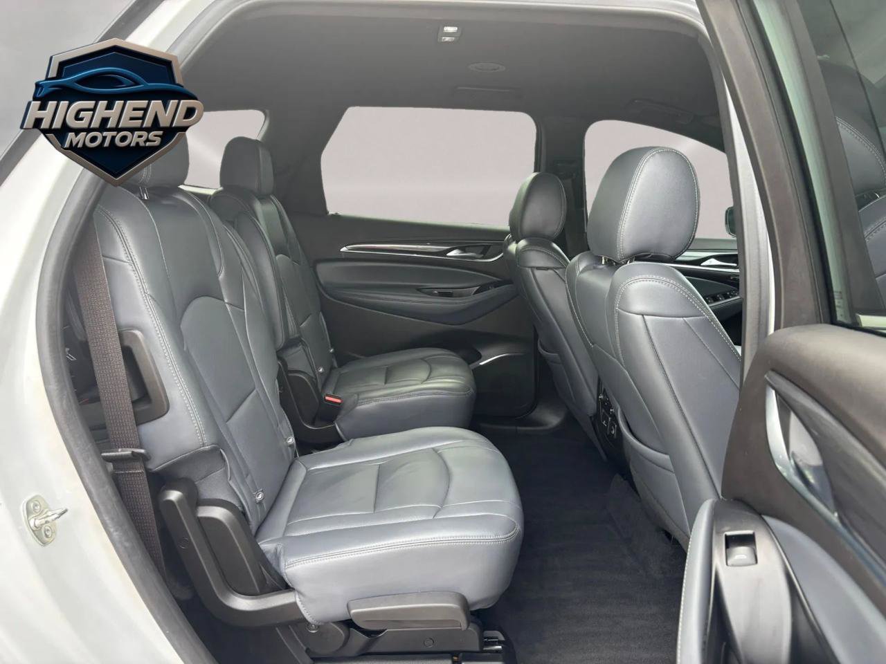 Used 2024 Buick Enclave Premium AWD/4WD image 15