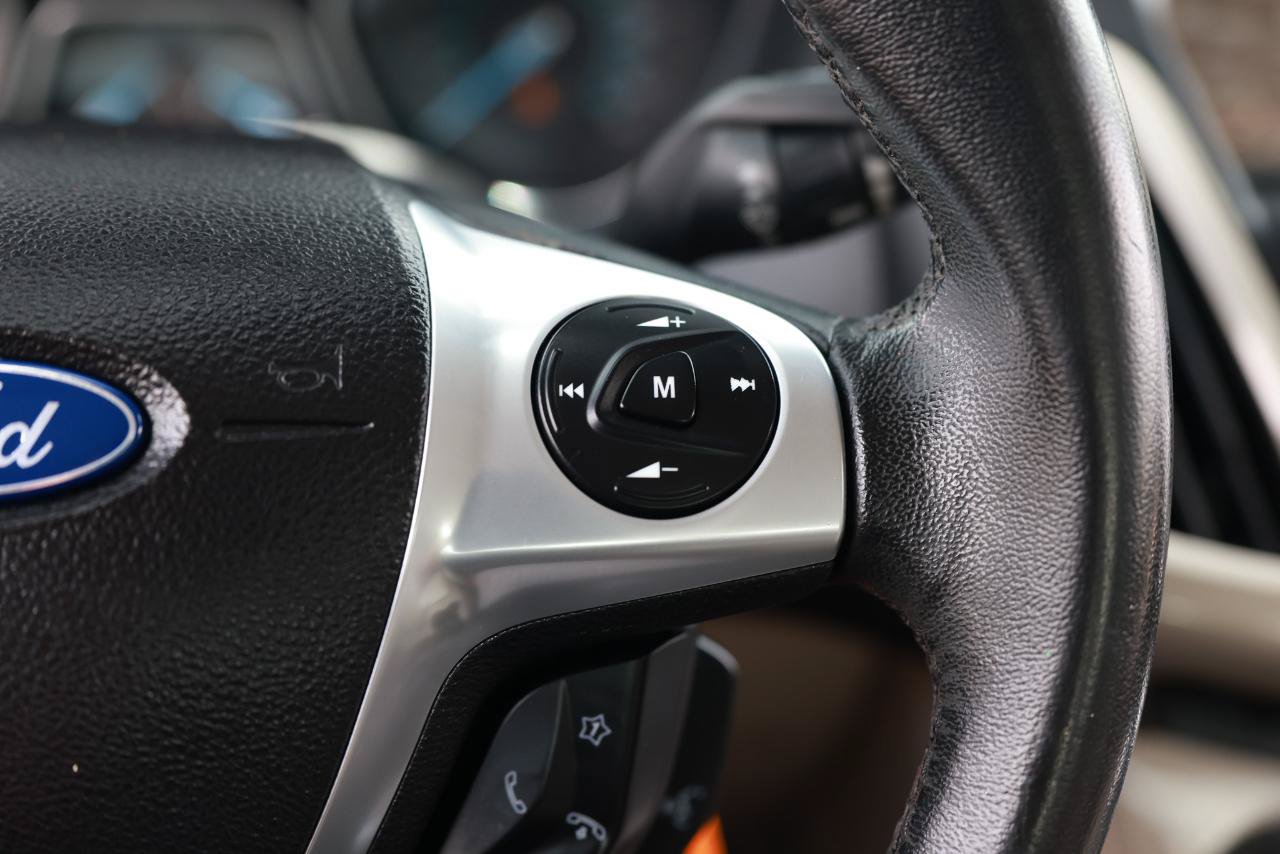 Used 2012 Ford Focus SEL FWD image 28