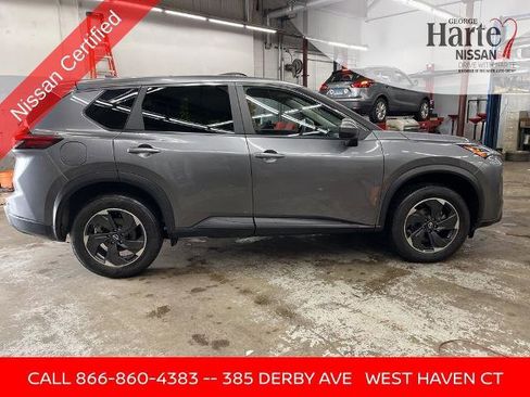 Certified 2024 Nissan Rogue SV AWD/4WD image 5