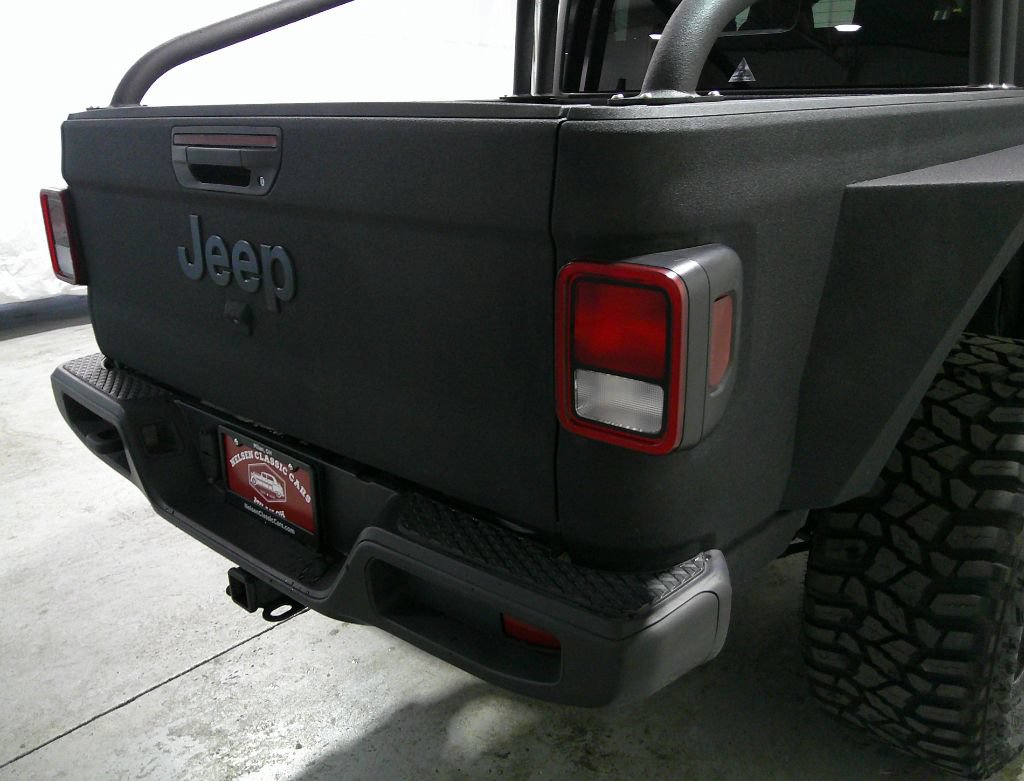 Used 2020 Jeep Gladiator Sport w/ Quick Order Package 24S AWD/4WD image 28