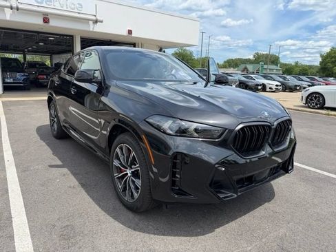 Used 2025 BMW X6 M60i AWD/4WD image 1
