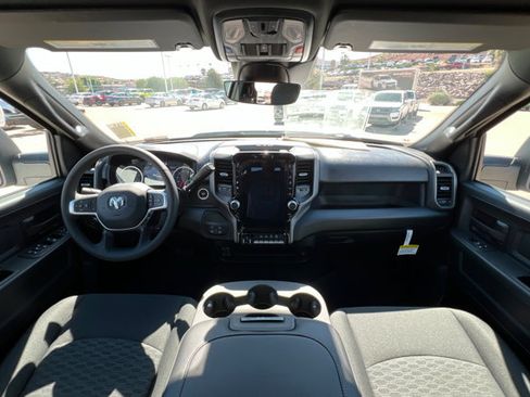New 2026 RAM 2500 Warlock AWD/4WD image 9