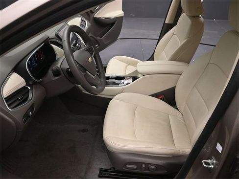 Used 2024 Chevrolet Malibu LT image 25