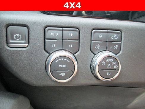 Certified 2023 GMC Sierra 1500 SLT w/ SLT Premium Package image 24