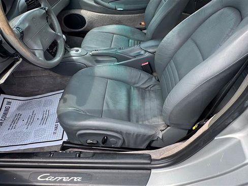 Used 2001 Porsche 911 Cabriolet image 37