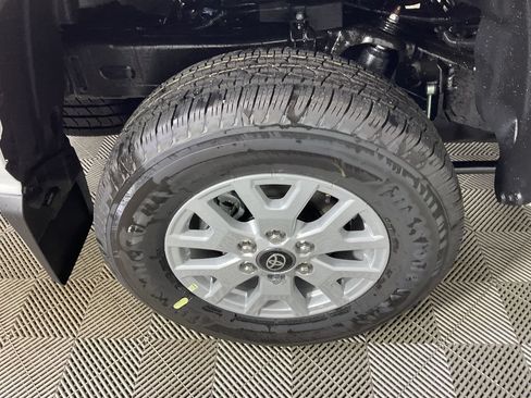 New 2026 Toyota Tacoma SR5 AWD/4WD image 9