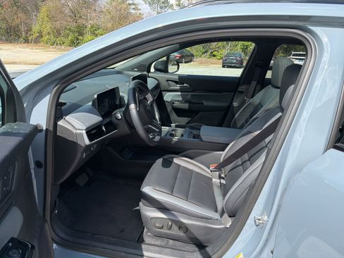 Used 2025 Honda Prologue Touring image 16