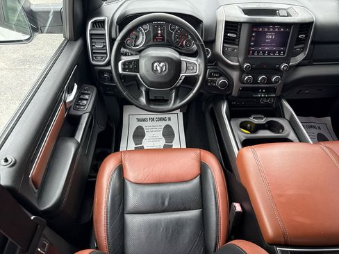 Used 2019 RAM 1500 Big Horn AWD/4WD image 36