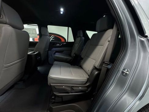 New 2026 GMC Yukon Elevation w/ LPO, Elevation Black Package RWD image 11