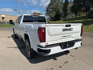 Used 2025 GMC Sierra 3500 Denali Ultimate AWD/4WD video 2