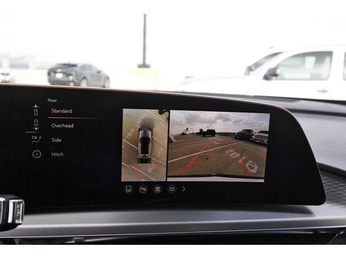 New 2026 Cadillac Lyriq Sport image 17