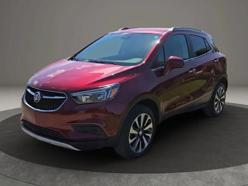 Used 2021 Buick Encore Preferred AWD/4WD image 4
