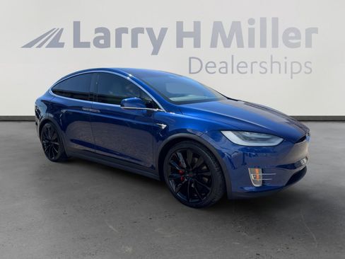 Used 2021 Tesla Model X Performance AWD/4WD image 7