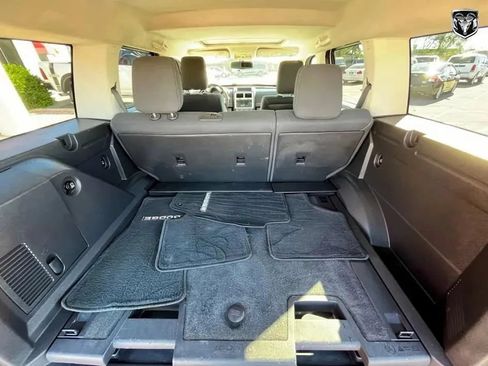 Used 2007 Dodge Nitro R/T RWD image 15