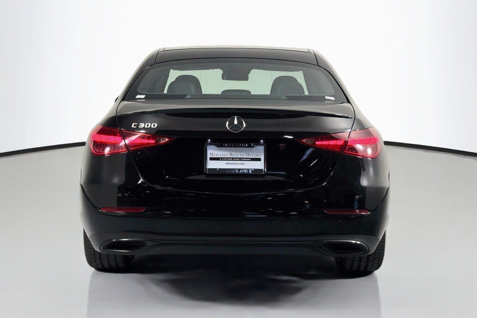 Used 2022 Mercedes-Benz C 300 Sedan image 4