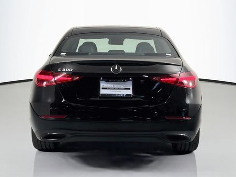 Used 2022 Mercedes-Benz C 300 Sedan image 4