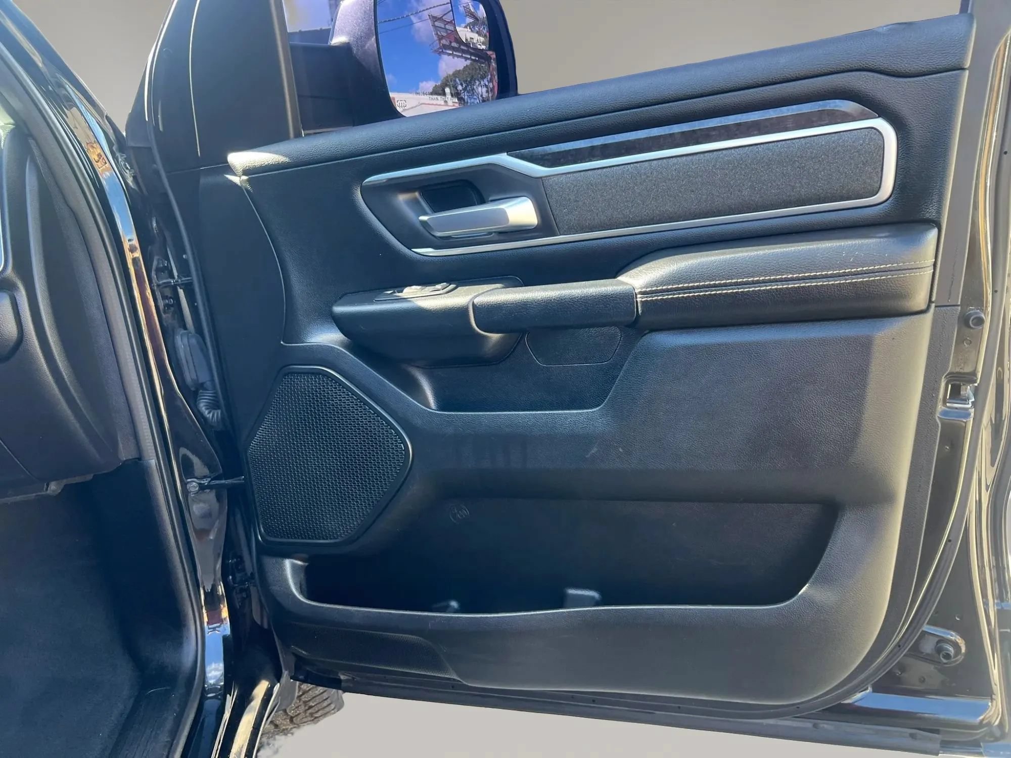 Used 2020 RAM 1500 Big Horn AWD/4WD image 28