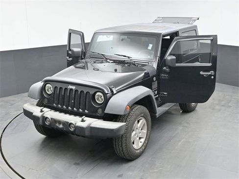 Used 2009 Jeep Wrangler X image 44